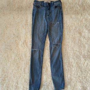 Hollister high rise super skinny jeans